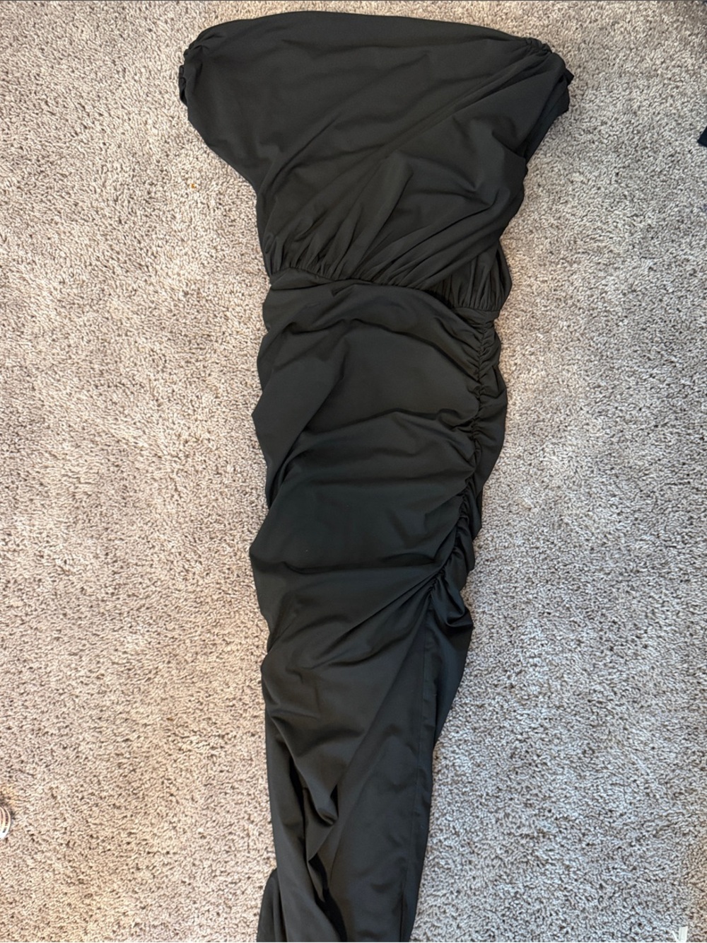 superdown Black Strapless Ruched Maxi Dress